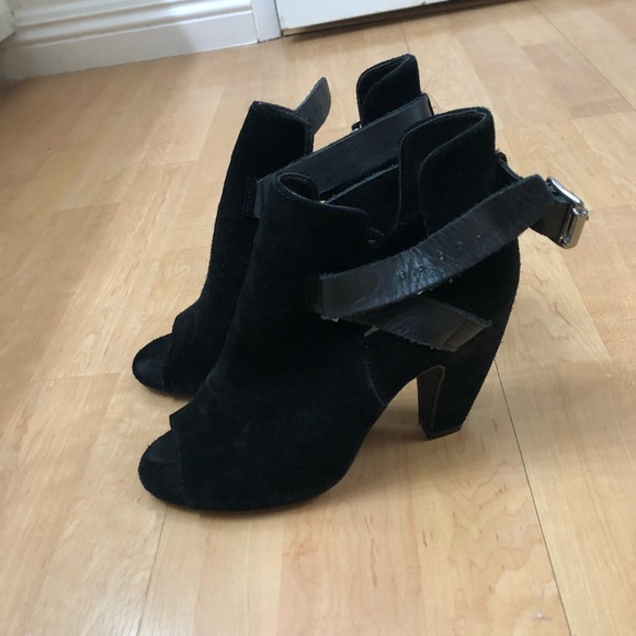 Open toed Short Booties - Picture 4 of 7